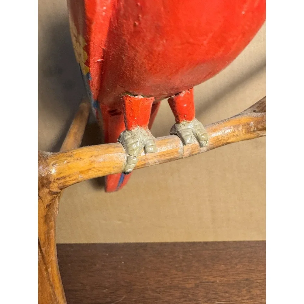 Hand carved Crafted Made Parrot On Branch Magaritaville Decor Jimmy Buffet 5:00